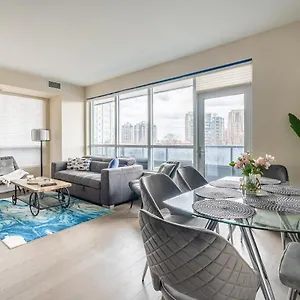 https://simply-comfort-modern-apartments-in-north-york-skyscraper.hotelstorontoontario.org