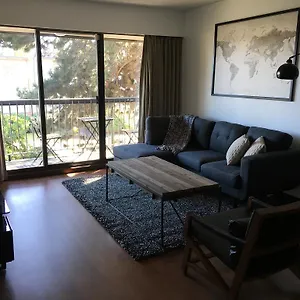 https://twelve-oaks-by-marquee.vancouver-hotels-bc.net